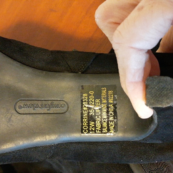 Comfortview Corrine Black Ankle Boots Faux Suede Sexy Sculpted Heels sz 12W - Picture 10 of 10